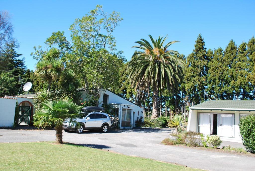 Katikati Motel Экстерьер фото
