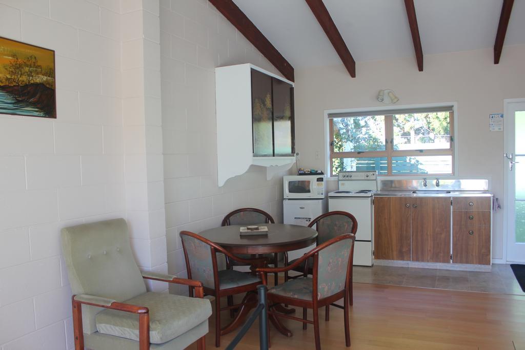 Katikati Motel Экстерьер фото