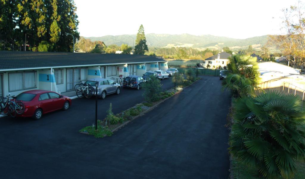 Katikati Motel Экстерьер фото