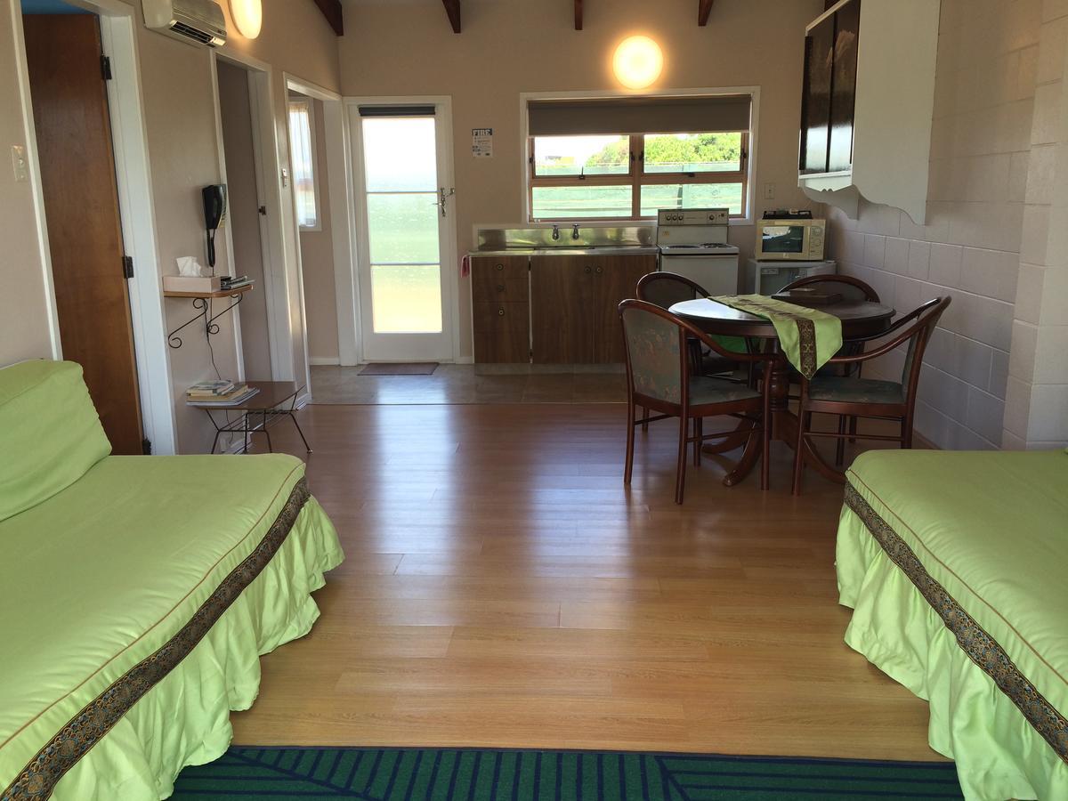 Katikati Motel Экстерьер фото