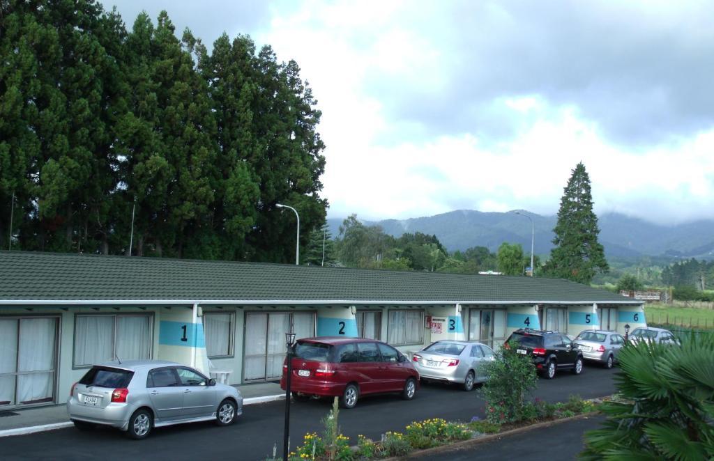 Katikati Motel Экстерьер фото