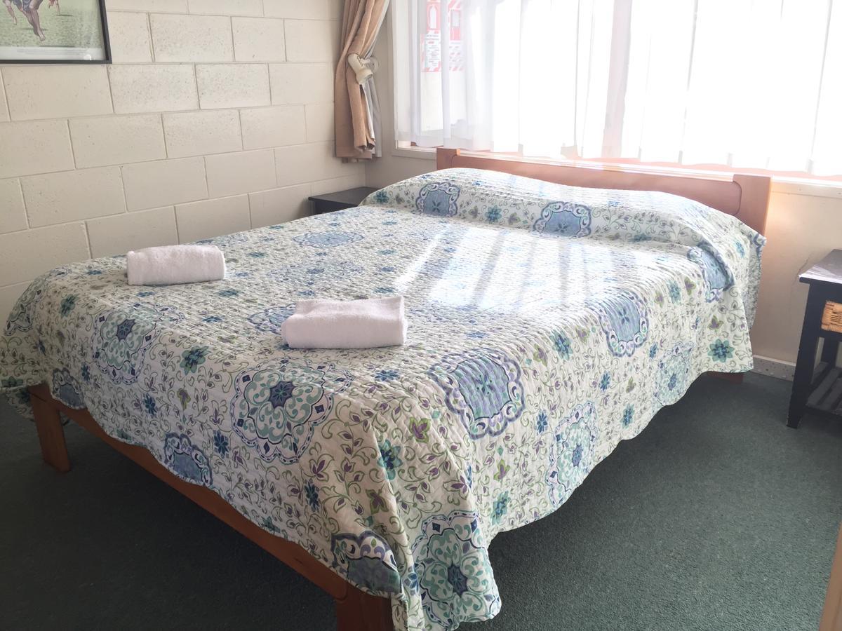 Katikati Motel Экстерьер фото